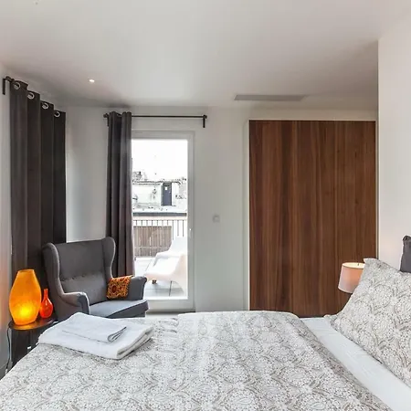 Appartement Lux 12 - Navratilova *